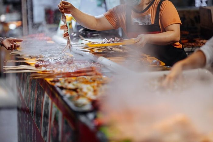 10 Tips Eksplorasi Kuliner saat Liburan untuk Pengalaman yang Memorable