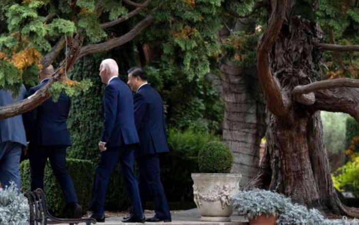 Biden dan Xi Masih Harus Berjuang Jika Ingin Menghilangkan Ketakutan akan Perang Dingin