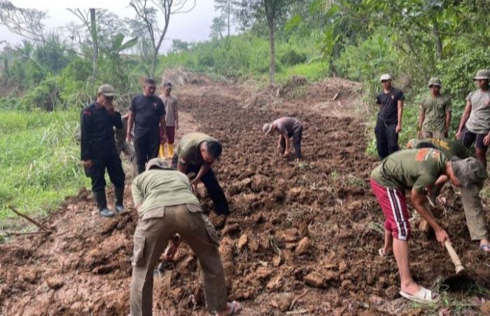 Brimob dan Kementan Ubah Lahan Tidur Jadi Produktif