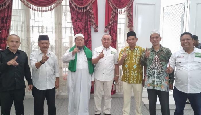Bubuhan Banjar Kaltim Berikan Dukungan untuk Isran-Hadi