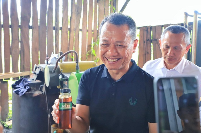 Bupati Kudus Sam'ani Apresiasi Pengolahan Sampah Anorganik oleh Masyarakat