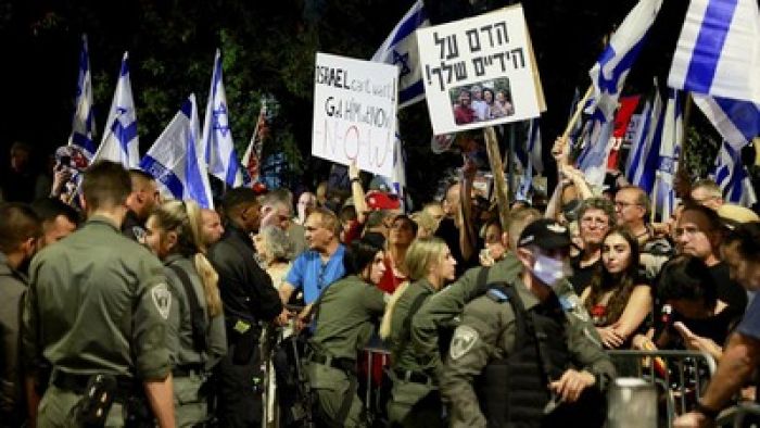 Desak Mundur! Rumah Netanyahu Kembali Dikepung Massa: Dia Bencana bagi Israel