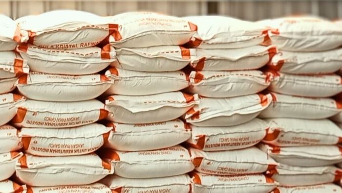 Distribusi Gula Kristal Rafinasi untuk IKM Hanya Boleh Dilakukan Koperasi