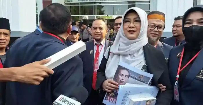 Eksepsi Dokter Tifa Dikabulkan, Kasus Ijazah Jokowi Belum Usai