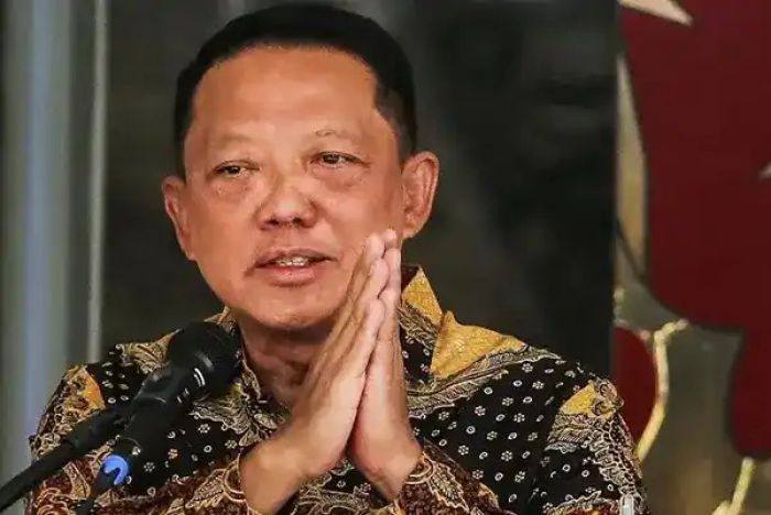 Febrie Adriansyah Diberhentikan Sementara dari Jaksa