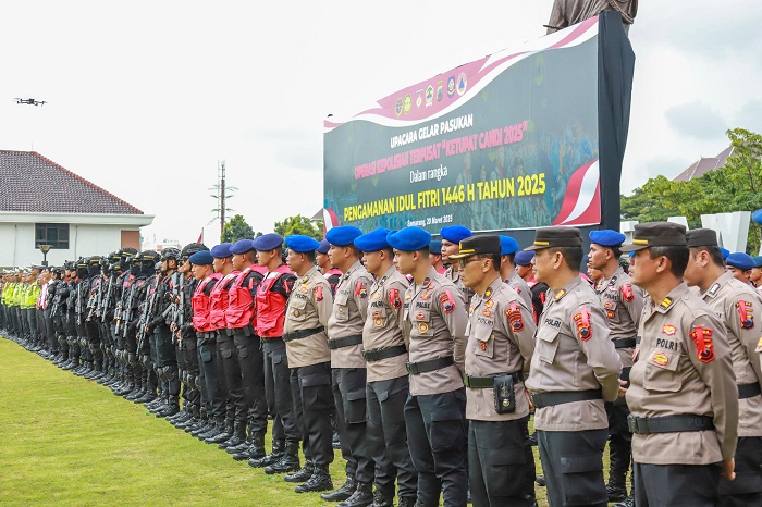  Gelar Pasukan Operasi Ketupat Candi 2025, 14 Ribu Personil Amankan Arus Mudik di Jateng