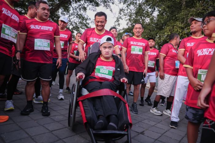 Gubernur Ahmad Luthfi Kampanyekan Inklusivitas di Soekarno Run 2026