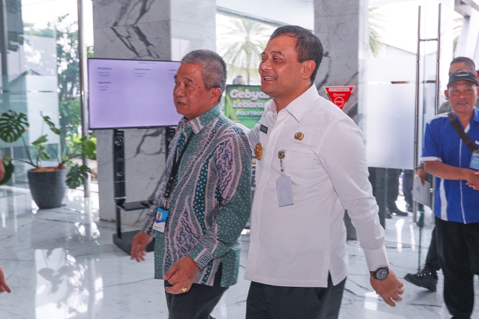 Gubernur Ahmad Luthfi: Pabrik Tembakau di Kudus Bisa Tampung 2.000 Buruh Sritex
