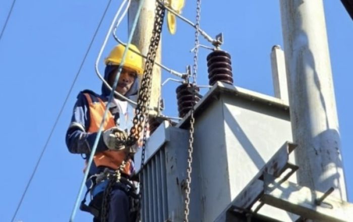 Pemulihan Listrik NTT Pasca Gempa M7,7 Sudah Hampir 100%