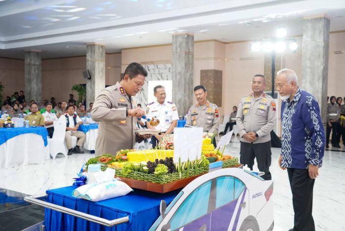 Kapolda Irjen Pol Ribut Hari Wibowo Hadiri HUT Lalu Lintas Bhayangkara ke-70 Polda Jateng