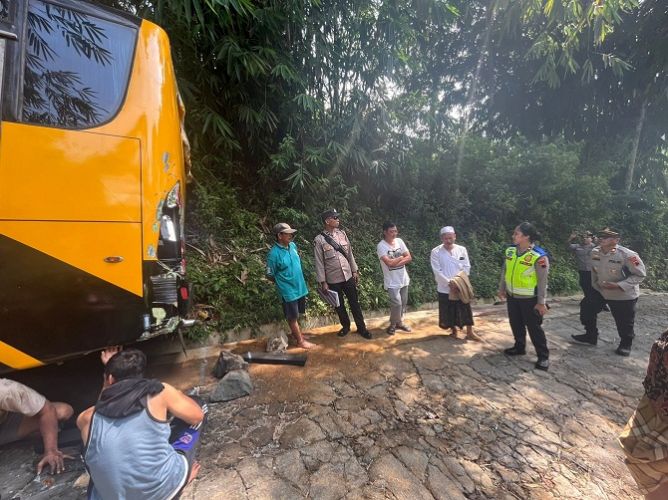 Kecelakaan Dua Bus di Kaliangkrik Magelang, Polisi Lakukan Penyelidikan
