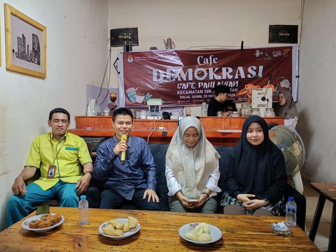 KPU Sinjai Gelar Cafe Demokrasi, Edukasi Pemilih Muda