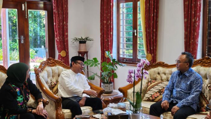 Kunjungan Diplomasi Budaya Isradi Zainal ke Afrika Selatan, Membawa Pesan Perdamaian Antarbangsa