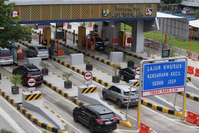 Libur Tutup Tahun Jumlah Kendaraan dari Ruas Tol Menuju Lokasi Wisata Jateng Melonjak