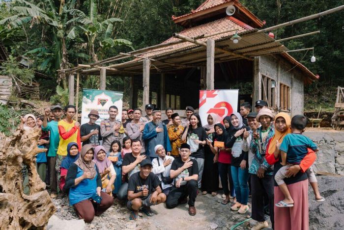 POLRI & LSM PENJARA 1 di Hari Bhayangkara ke-79: 27 Rumah Ibadah di Gunungkidul Disinari Aksi Kebaikan