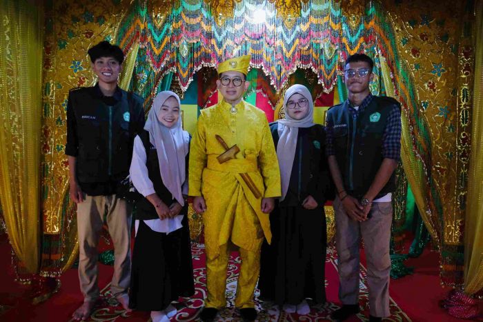 Mahasiswa KKN IAI Miftahul Ulum Tanjungpinang Ikuti Kunjungan Menteri Kebudayaan ke Pulau Penyengat