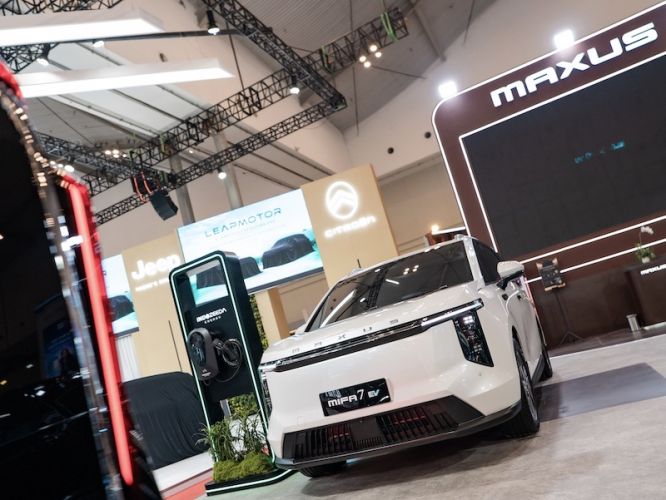 MAXUS MIFA 7: Solusi Mobilitas Modern di GIIAS 2026