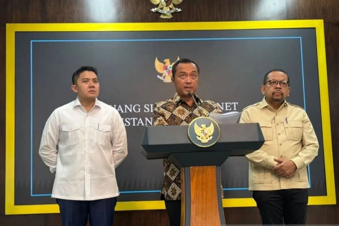 Mensesneg Prasetyo Hadi Benarkan Prabowo Panggil Jaksa Agung Bahas Kasus Febrie Adriansyah