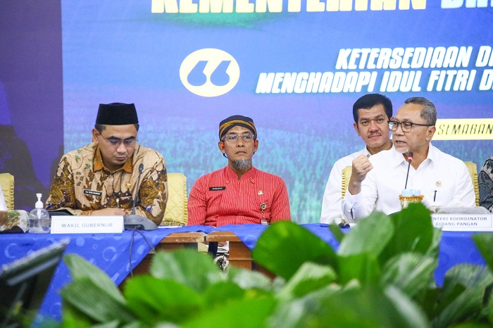 Menteri Perdagangan Zulkifli Hasan Pimpin Rakor Pangan Jelang Lebaran di Semarang