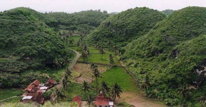 Pemerhati Lingkungan: Giriwoyo dan Eromoko Adalah Kawasan Karst Kelas Satu, Tidak Boleh Ditambang