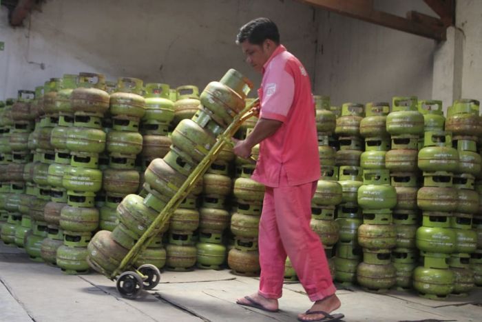 Pertamina Jatimbalinus Lakukan Pendataan Jelang Aturan Pembeli LPG 3 Kg Wajib Terdaftar