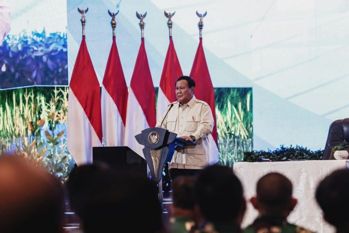 Prabowo: TNI-Polri Harus Selalu Dekat dengan Rakyat