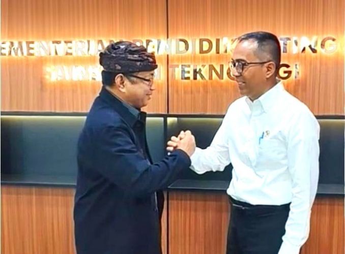 Rektor Uniba Isradi Acungi Jempol atas Langkah Mendiktisaintek & Forum Rektor Proteksi Mahasiswa dalam Aktivitas Aksi