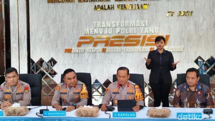 Sah! Polisi Resmi Tetapkan Roy Suryo Cs sebagai Tersangka Kasus Fitnah Ijazah Palsu
