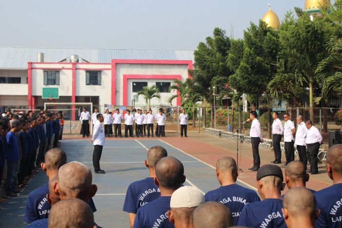 Sambut 59 Warga Binaan yang dititipakan di Sukabumi dan Warung Kiara. Lapas Cianjur Selenggarakan Apel Gabungan