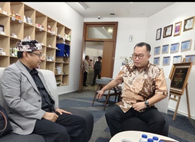 Sinergi Riset dan Inovasi Teknologi BRIN - Uniba, IZ Silaturahmi dengan Ka BRIN Arif Satria di IPB University