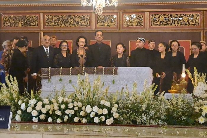 Sri Sultan Hamengku Buwono X Datangi Karaton Surakarta, Sampaikan Dukacita atas Wafatnya PB XIII