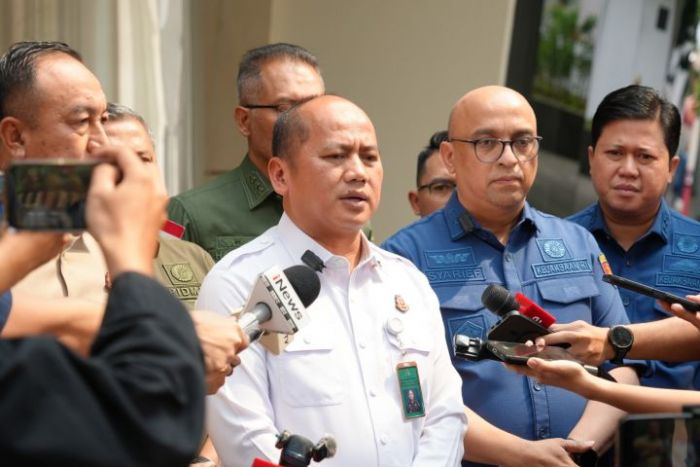 Kasus Korupsi PT AKT: Kejagung Serahkan Tersangka HS ke Kejari