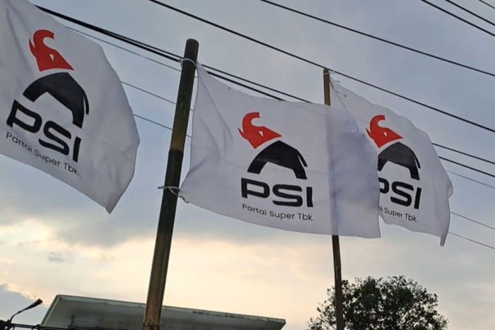 Umbul-Umbul dan Bendera dengan Logo Baru PSI Bermunculan Hiasi Kota Surakarta