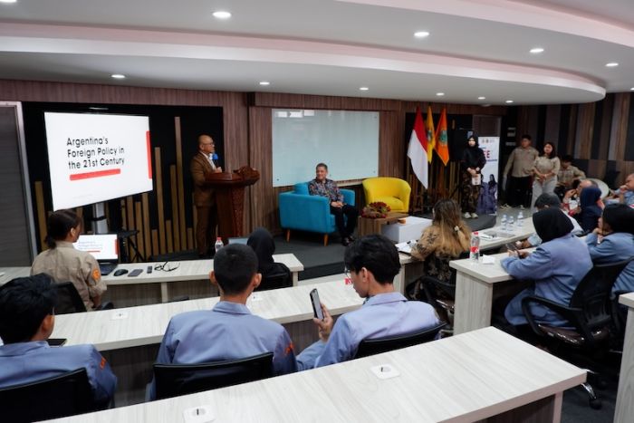 Universitas Moestopo dan Argentina Bangun Diplomasi Kampus