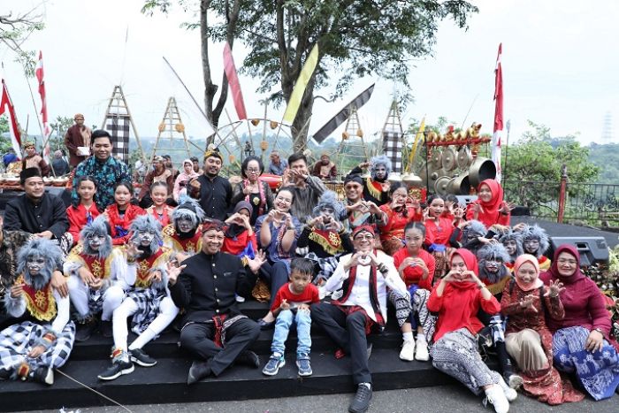 Wali Kota Agustina Wilujeng Galakkan Program Menanam Pohon di Semarang
