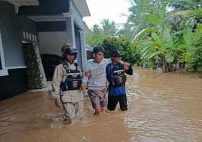 Banjir Berulang, Proyek Tanggul Darurat Dipertanyakan: Siapa Bertanggung Jawab di Balik Jebolnya Sungai Citalahab?