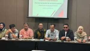 Dewan Nasional Gerakan Oposisi Indonesia Cabut Mandat Presiden Dewan Nasional M. Syukur Mandar