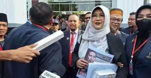 Eksepsi Dokter Tifa Dikabulkan, Kasus Ijazah Jokowi Belum Usai