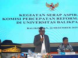 Ketua FAKSI '98 Isradi Zainal Berikan Masukan Tertulis kepadaKomcat Refor Polri Prpf Jimly