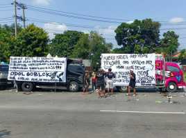  Polda Jateng Lakukan Pengamanan Demo Aturan ODOL Pengemudi Truk 