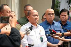 Kasus Korupsi PT AKT: Kejagung Serahkan Tersangka HS ke Kejari