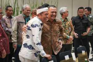 Tepis Narasi di Medsos, Ahmad Luthfi–Dedi Mulyadi Tampil Kompak dan Penuh Keakraban