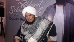 Ustaz Derry Sulaiman Sebut Ibunda Willie Salim Titipkan sang Anak untuk Ucap Syahadat