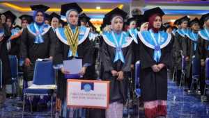 Wisuda ke-83 Unismuh, Lulusan Siap Masuki Dunia Kerja